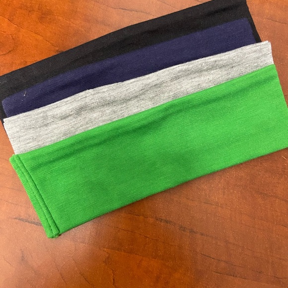 Head bands set of 4 never used. NWOT - Picture 3 of 3